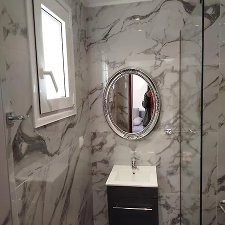 Athina's Mon Repo Ferienhaus Análipsis