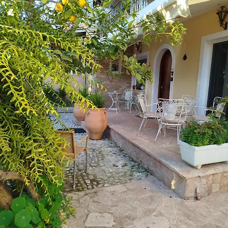 Athina's Mon Repo Hébergement de vacances *